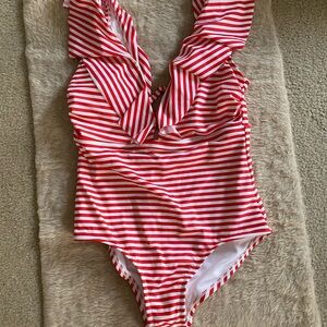 NWOT Kona Sol Swimsuit
